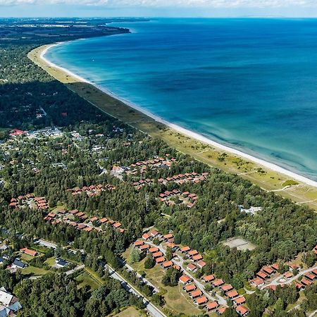6 Person Holiday Home On A Holiday Park In V Ggerl Se Bøtø By エクステリア 写真
